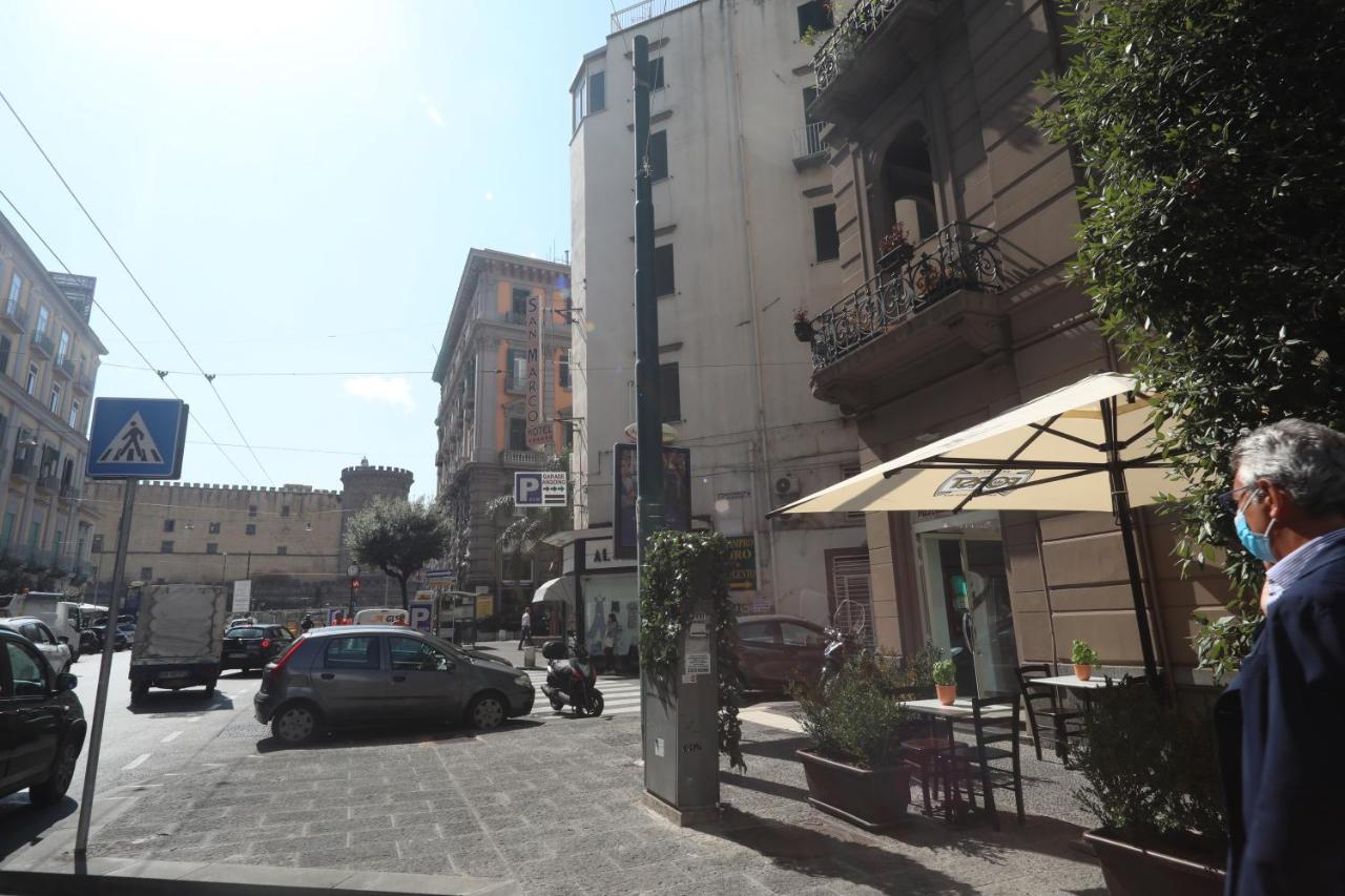 L'Antico Borgo Angioino Apartment เนเปิลส์ ภายนอก รูปภาพ