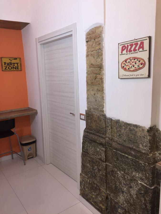 L'Antico Borgo Angioino Apartment เนเปิลส์ ภายนอก รูปภาพ